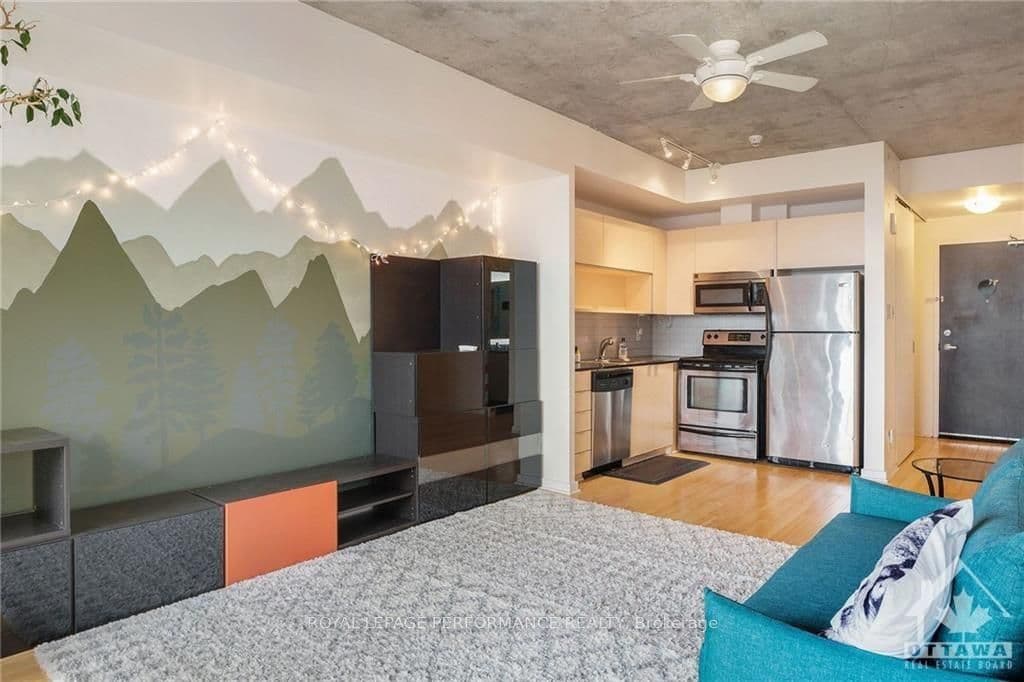 324 LAURIER Avenue Unit 1805 photo 8