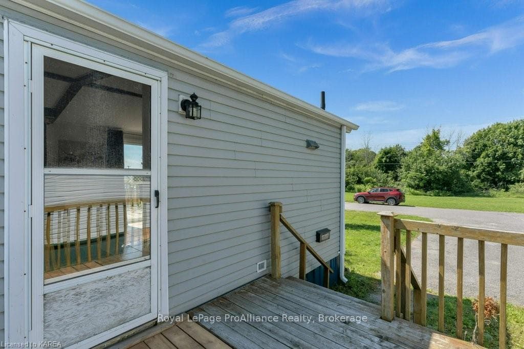 36 KAPYONG Crescent photo 5
