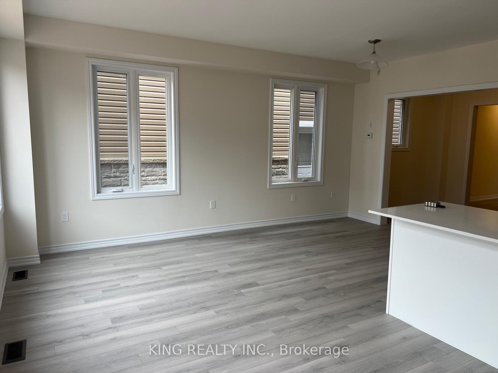 127 SANDERS Road photo 6