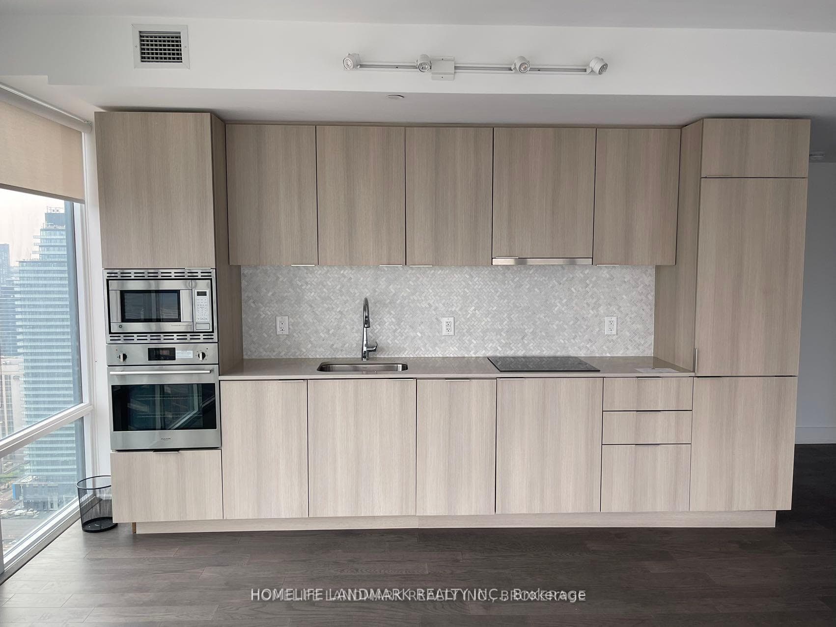 955 Bay Street Unit 3508 photo 1