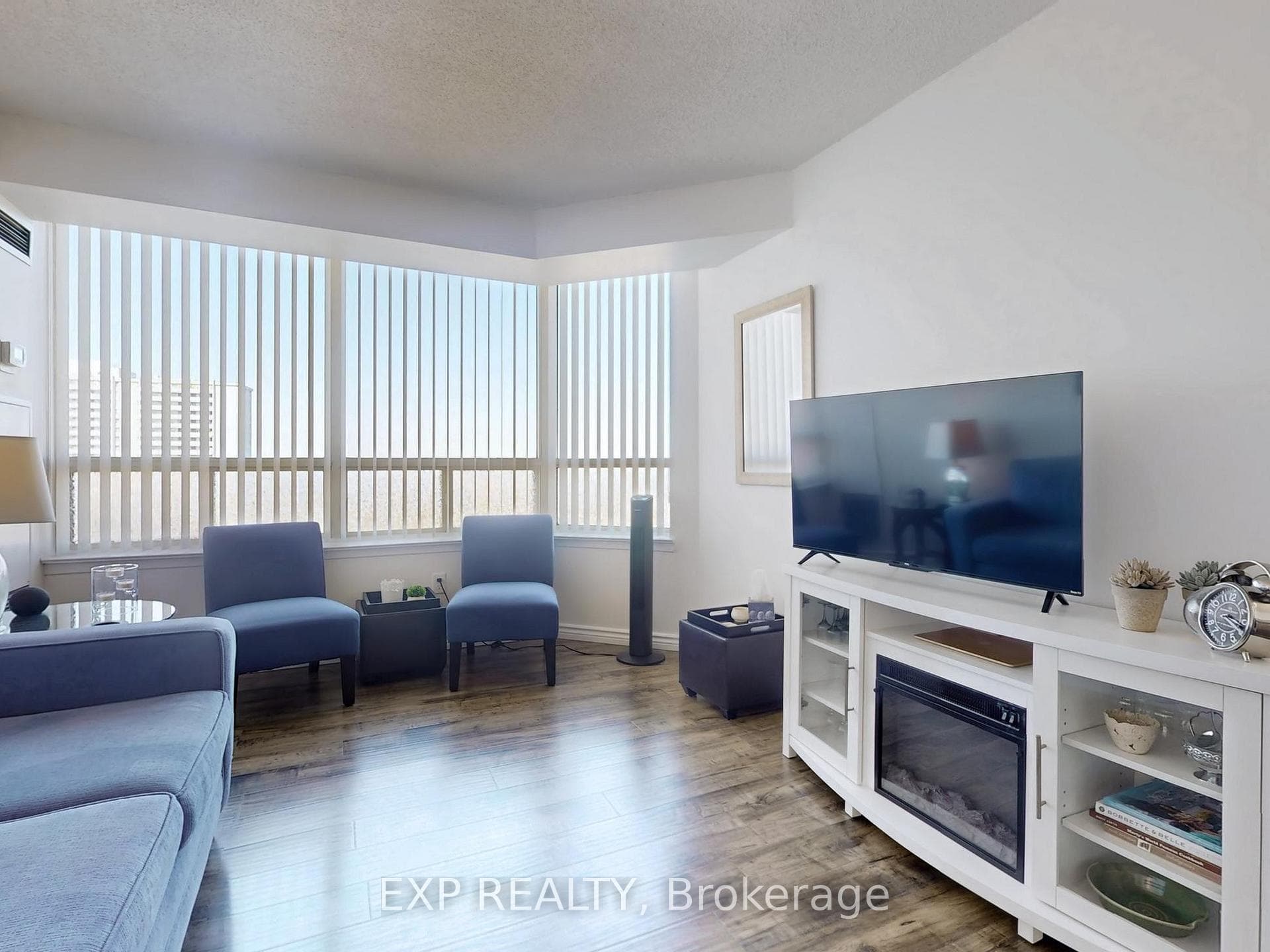 3 Greystone Walk Drive Unit 822 photo 6