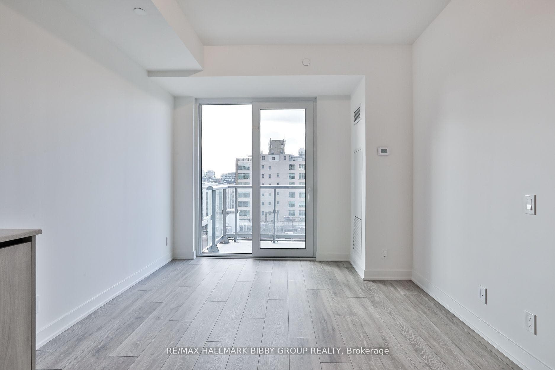 108 Peter Street Unit 1219 photo 8