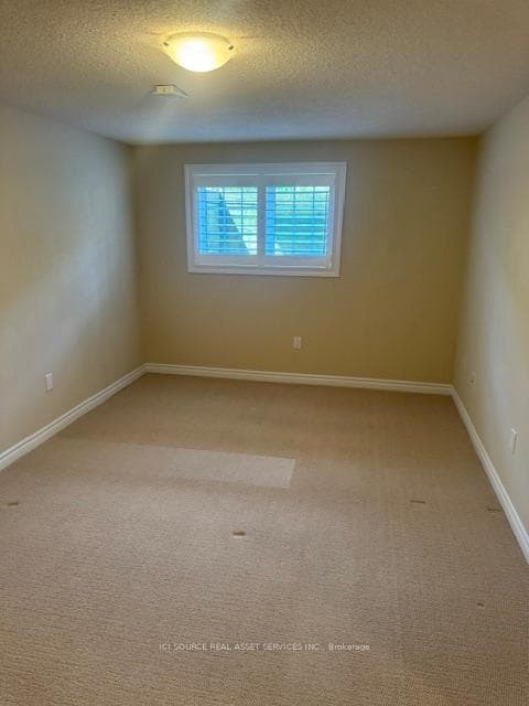19 Leland Lane photo 25
