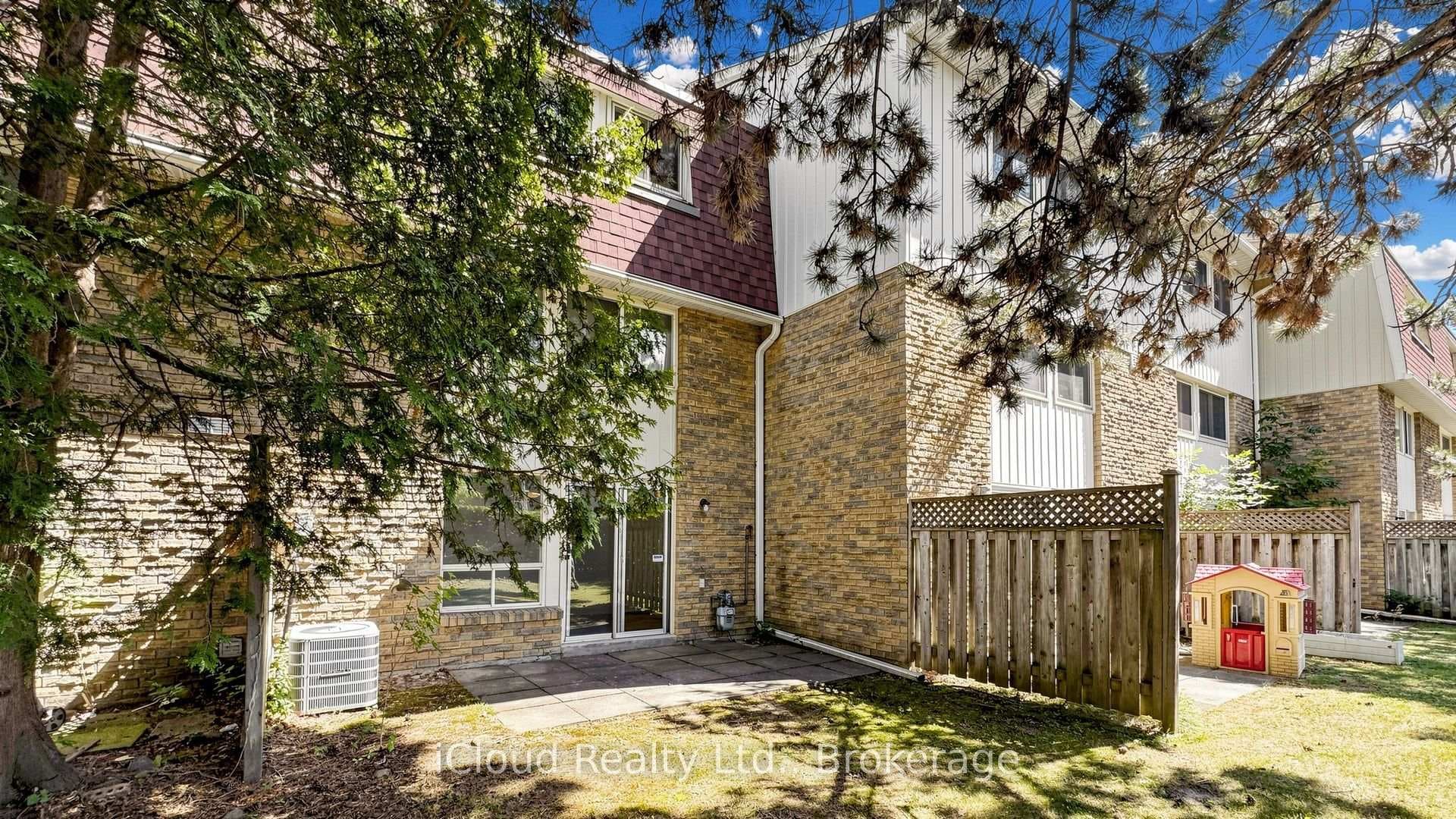 371 Orton Park Unit 120 photo 36