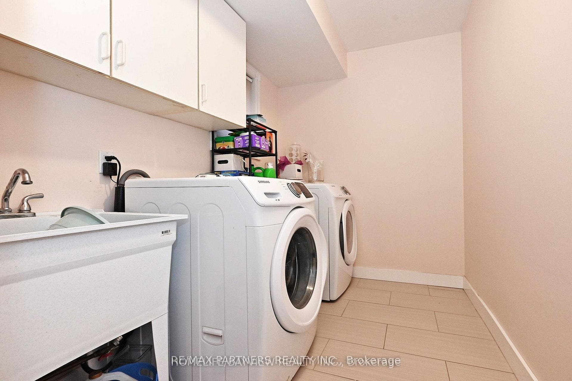 26 Sandfield Drive photo 30