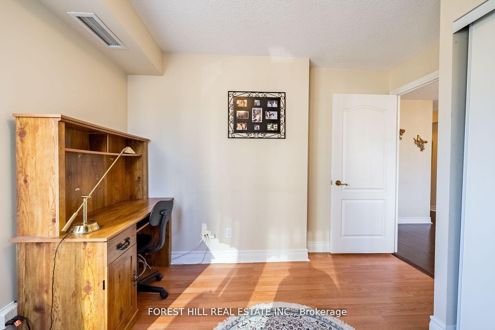 5418 Yonge Street Unit 902 photo 13