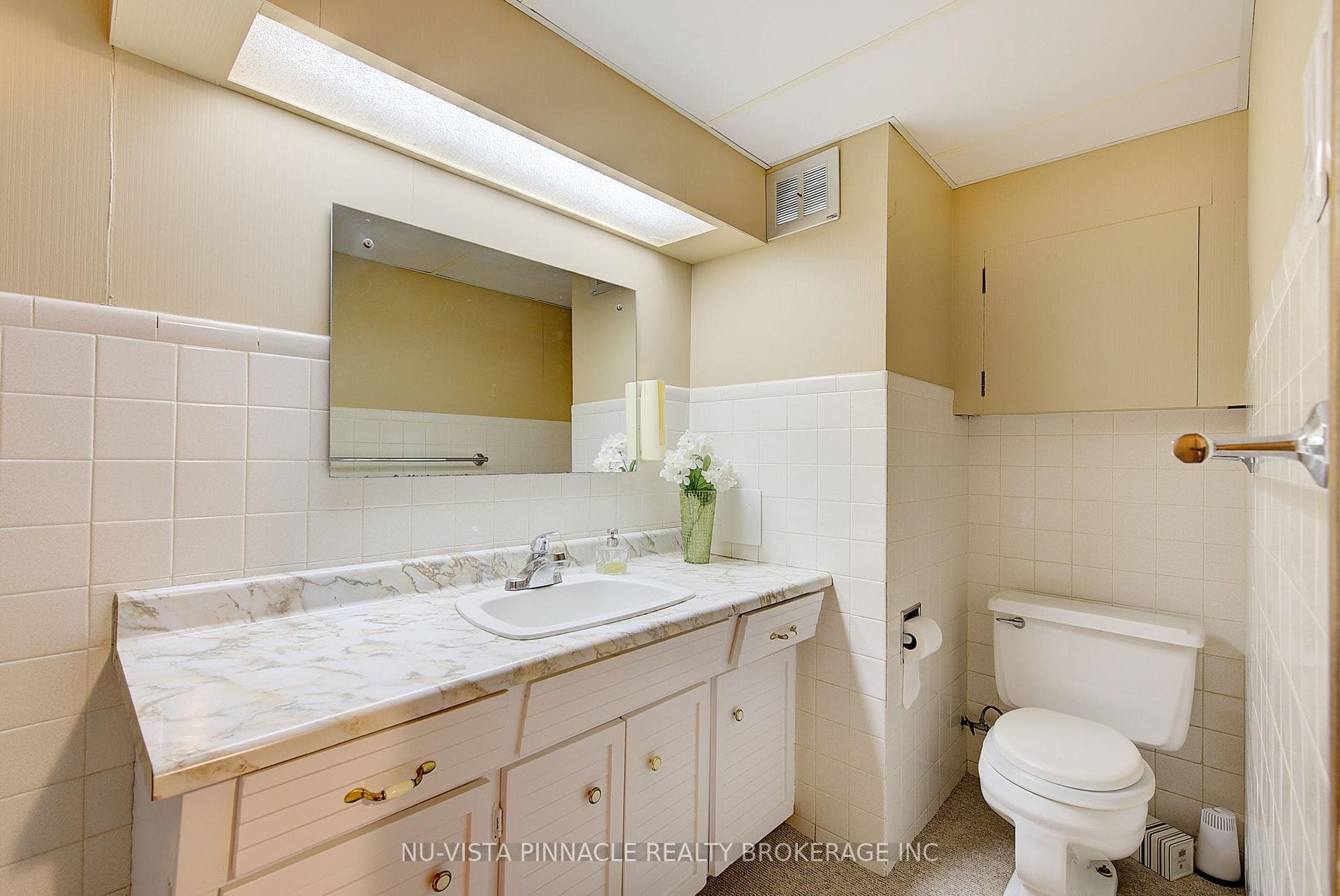 21752 Richmond Street photo 29