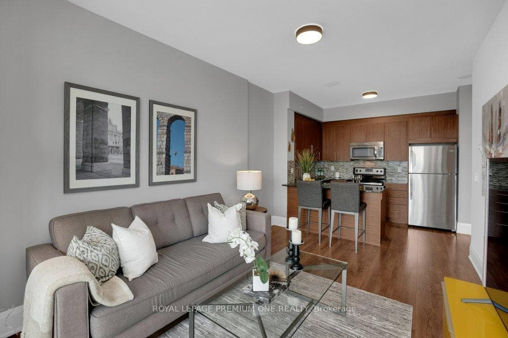 45 Yorkland Boulevard Unit 909 photo 1