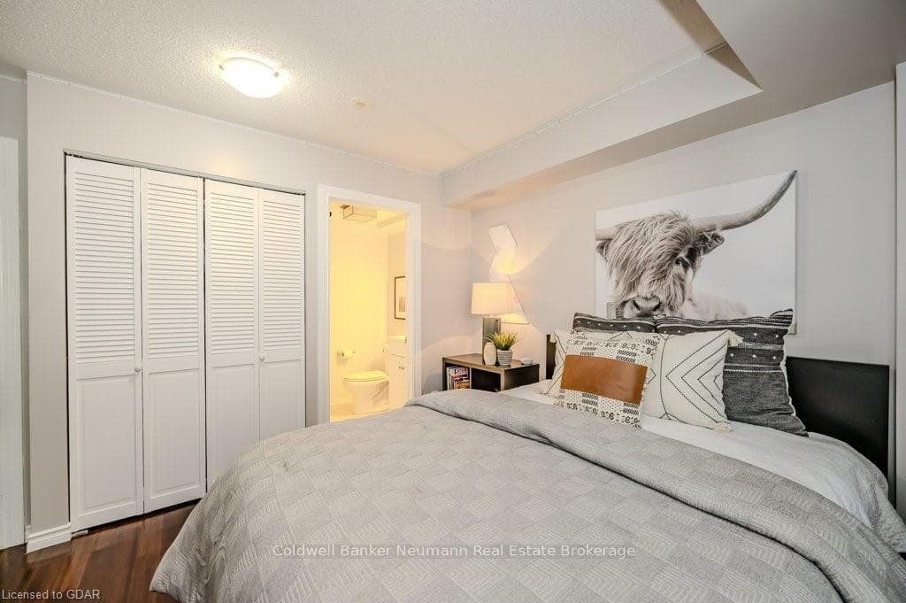 343 DYMOTT Avenue photo 33