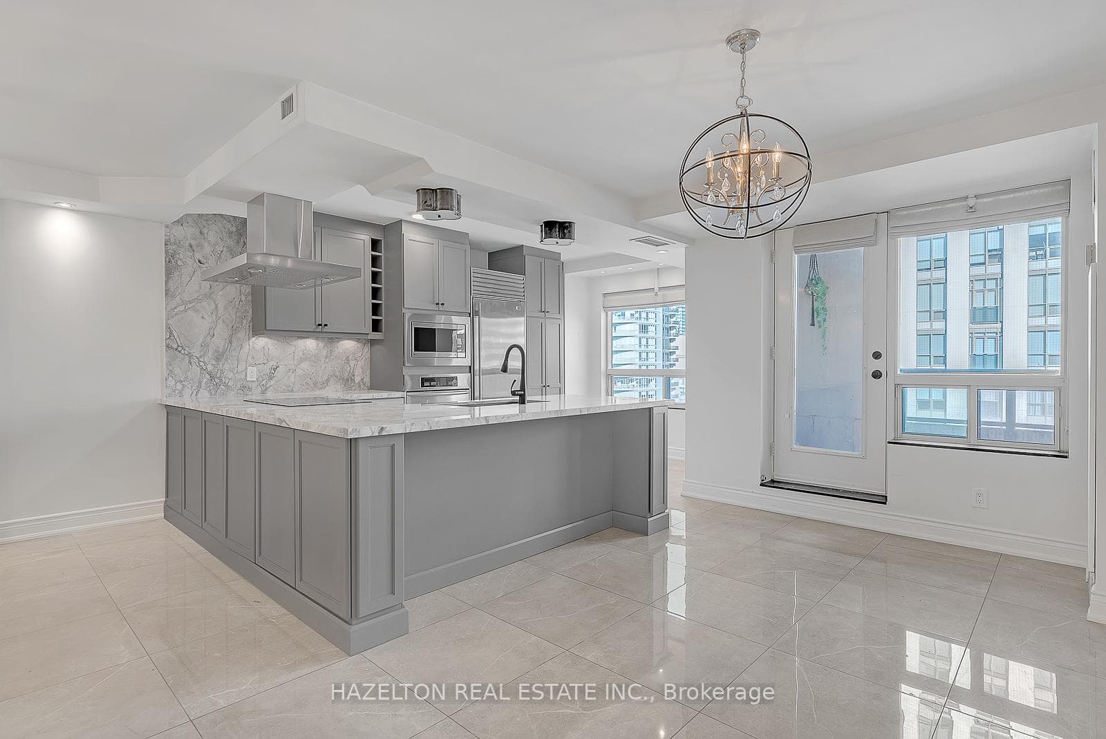 102 Bloor Street Unit PH6 photo 9