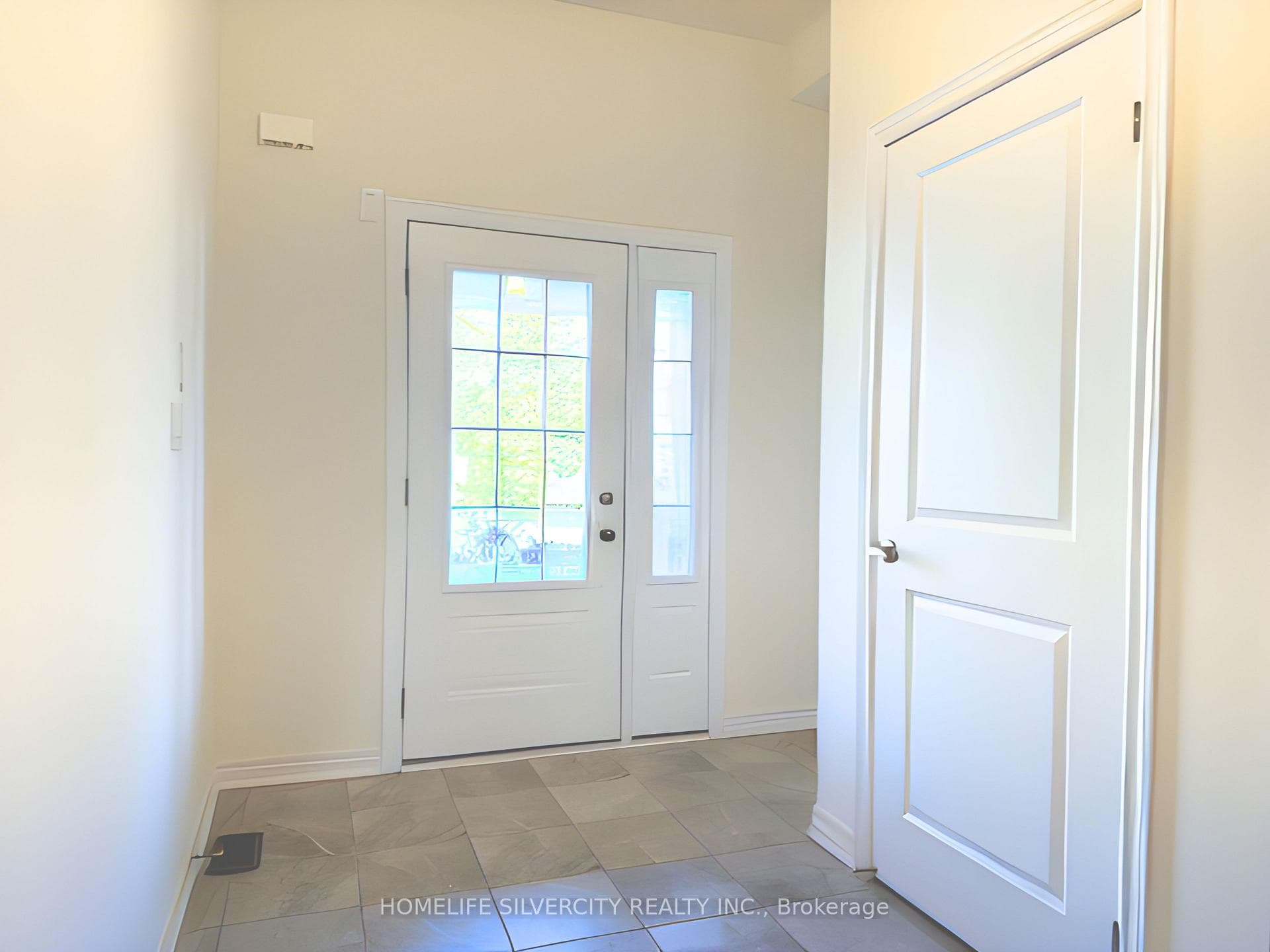 35 Sparkle Drive photo 3