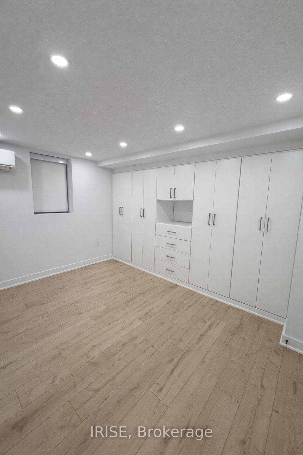 2 Selwood Avenue Unit A photo 13