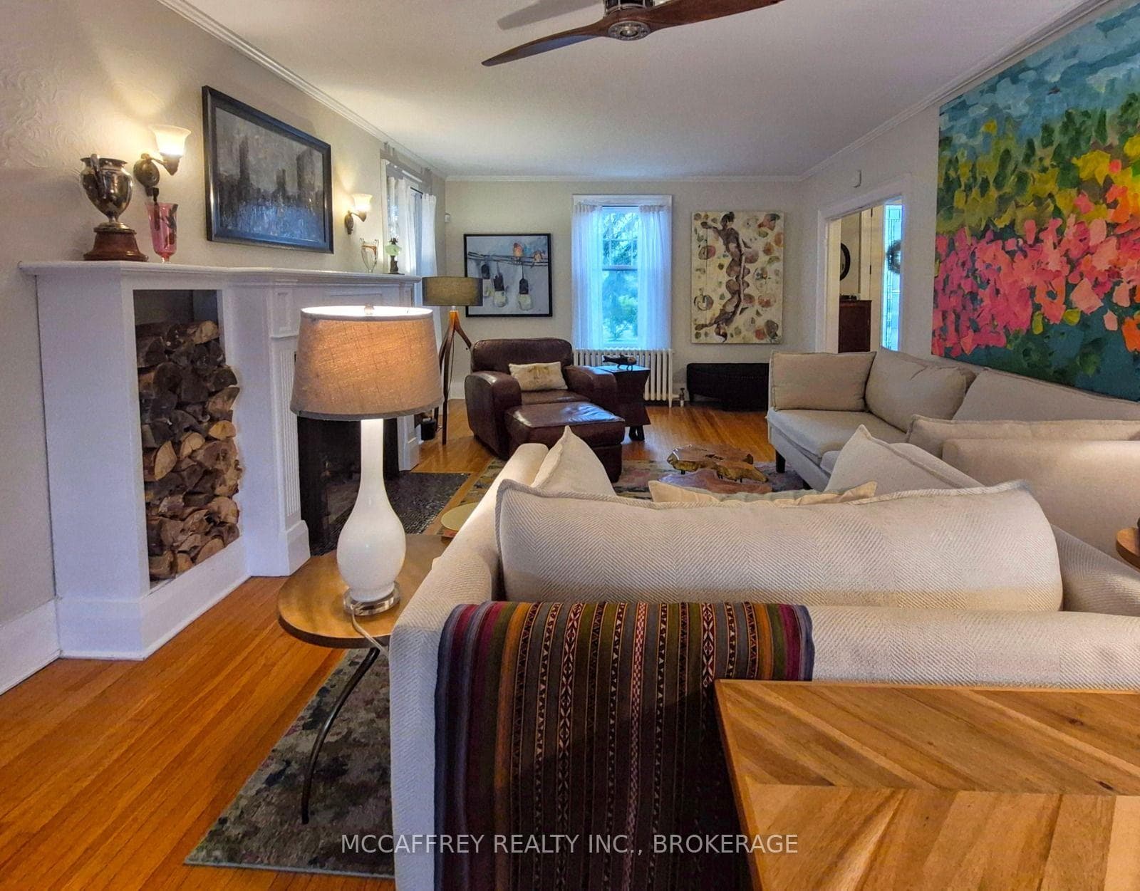 442 DUNDAS Street photo 10
