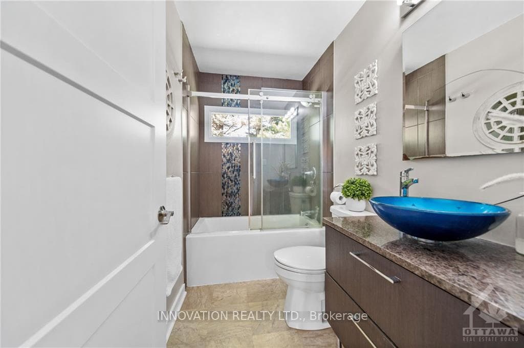 5297 FARMERS Way photo 17