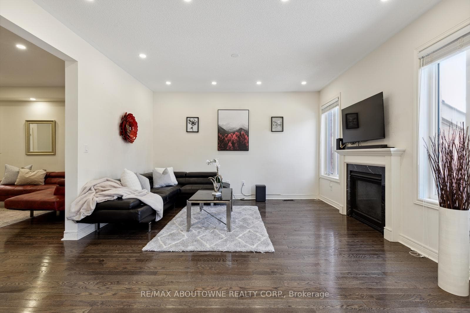 444 Downes Jackson Heights photo 21