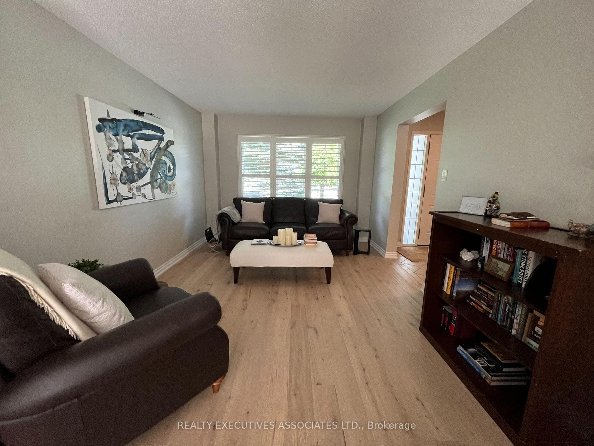 946 Snowbird Street photo 11