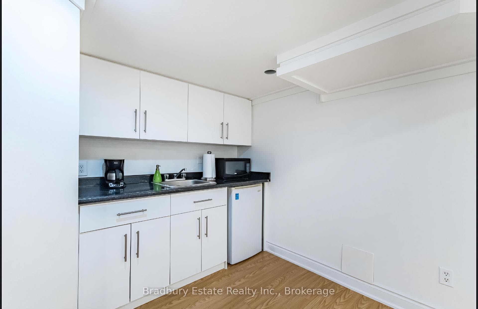6973 Lisanne Court photo 21