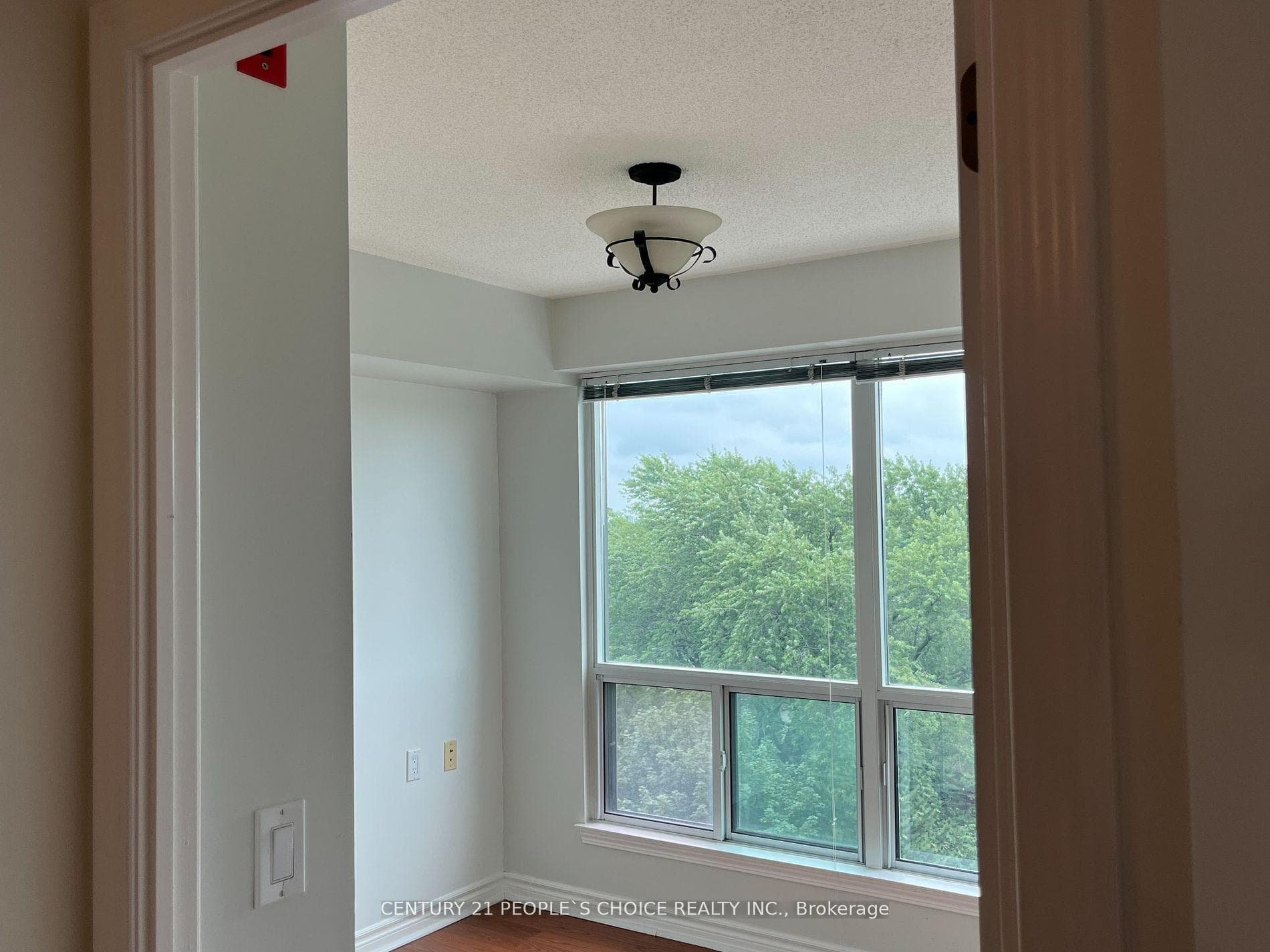 935 Sheppard Avenue Unit 603 photo 19