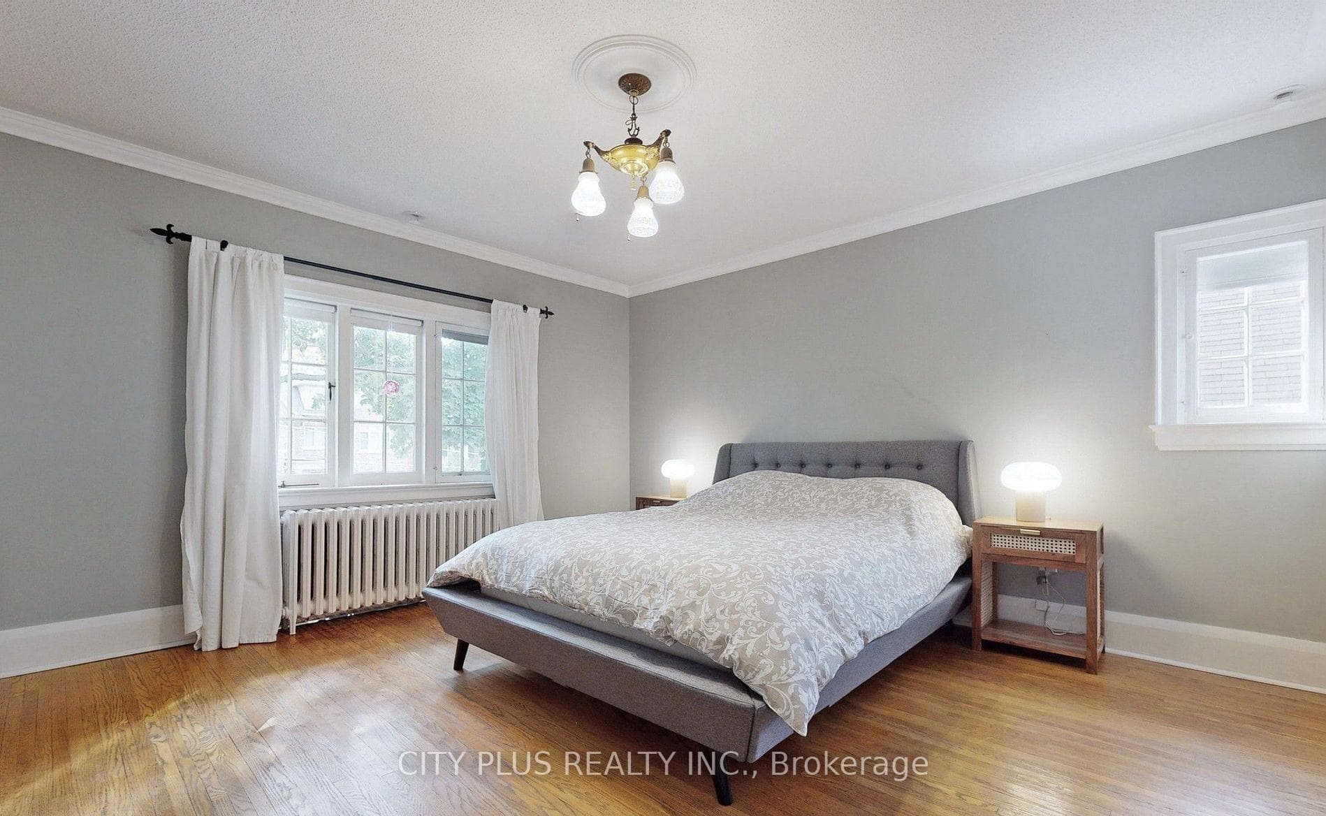 54 Duncannon Drive photo 8