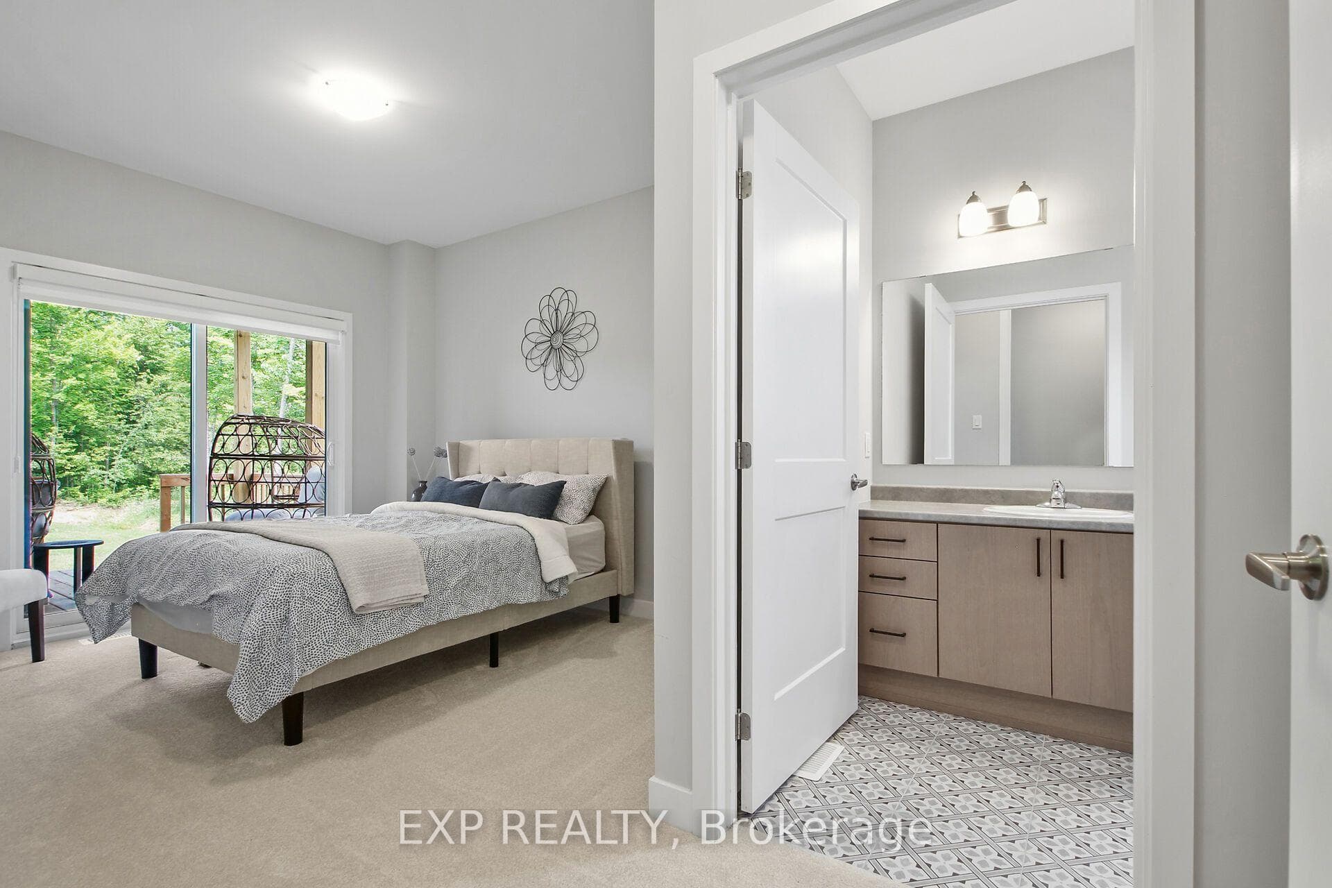 307 Antler Court photo 22