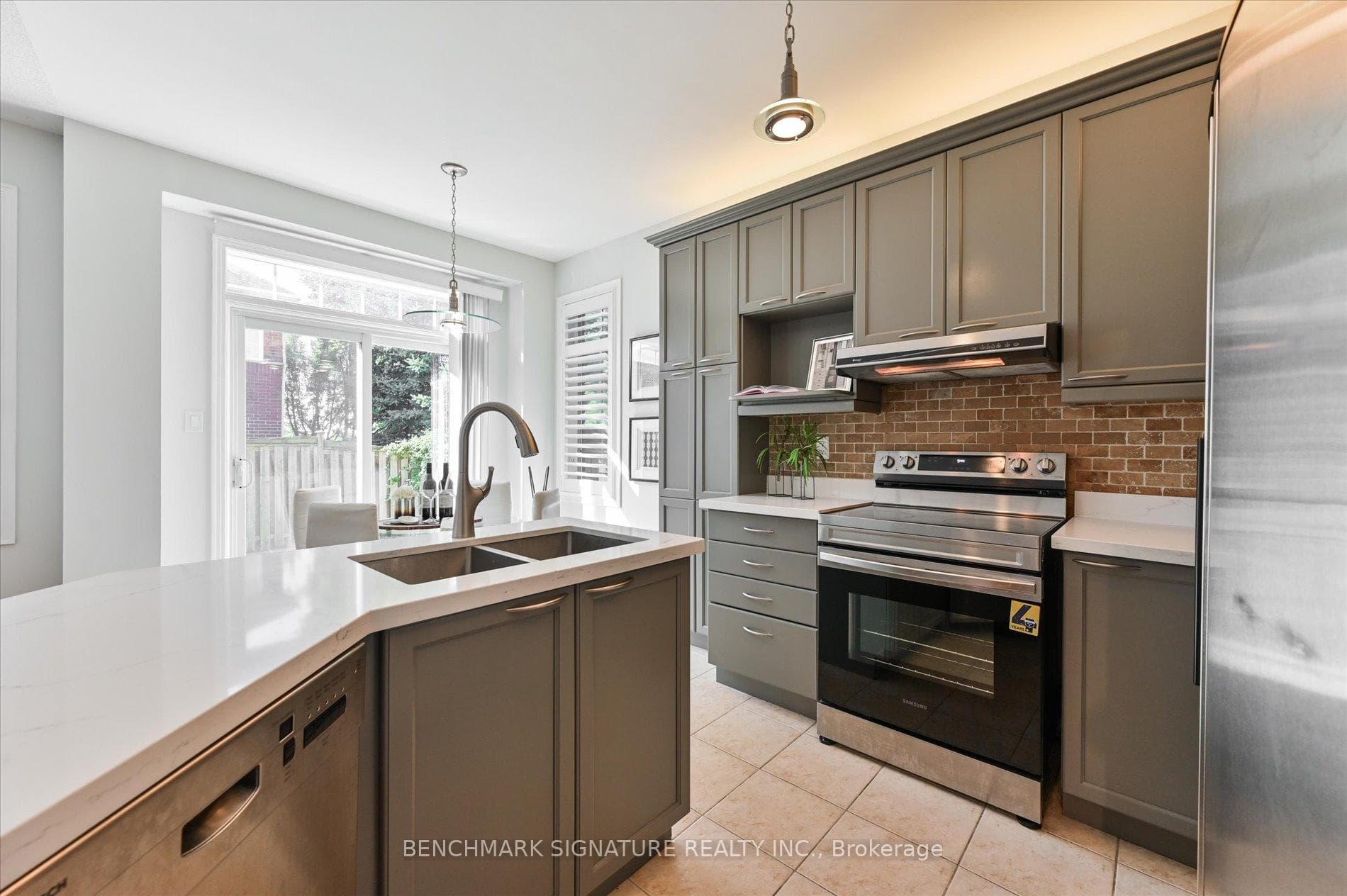 1 Woodruff Road photo 12