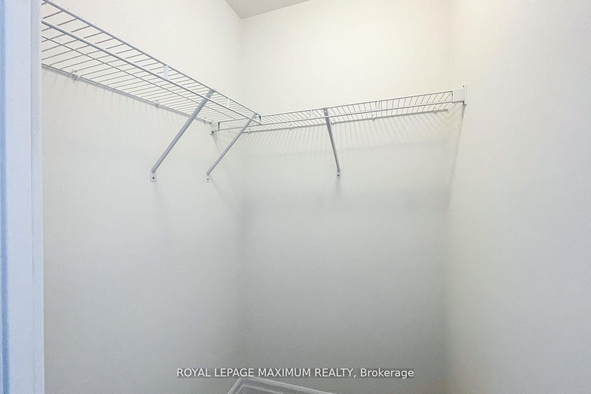 36 Elm Drive Unit 1410 photo 22