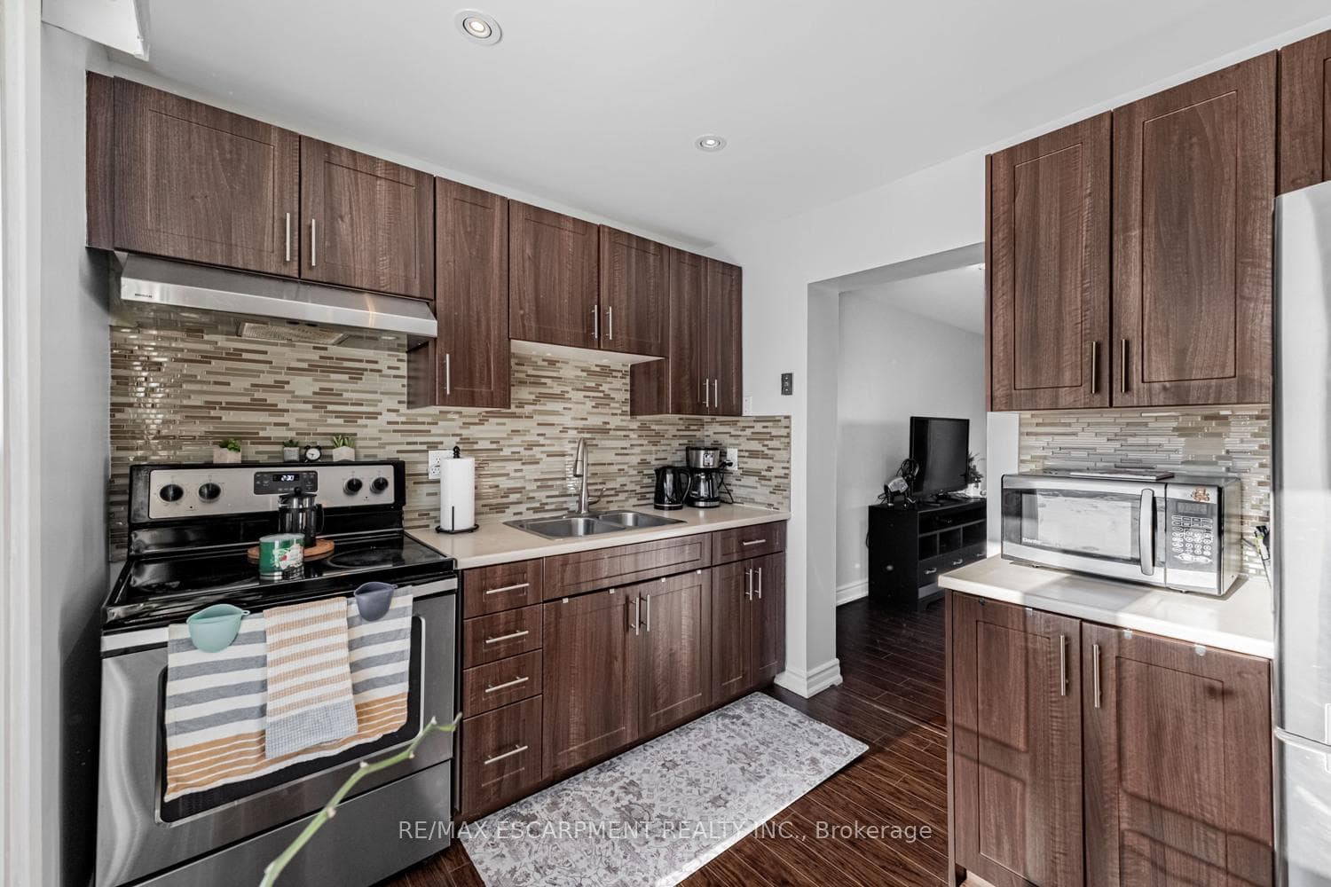 6650 Falconer Drive Unit 19 photo 15