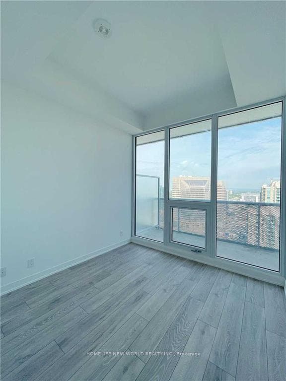 15 Holmes Avenue Unit 2706 photo 6