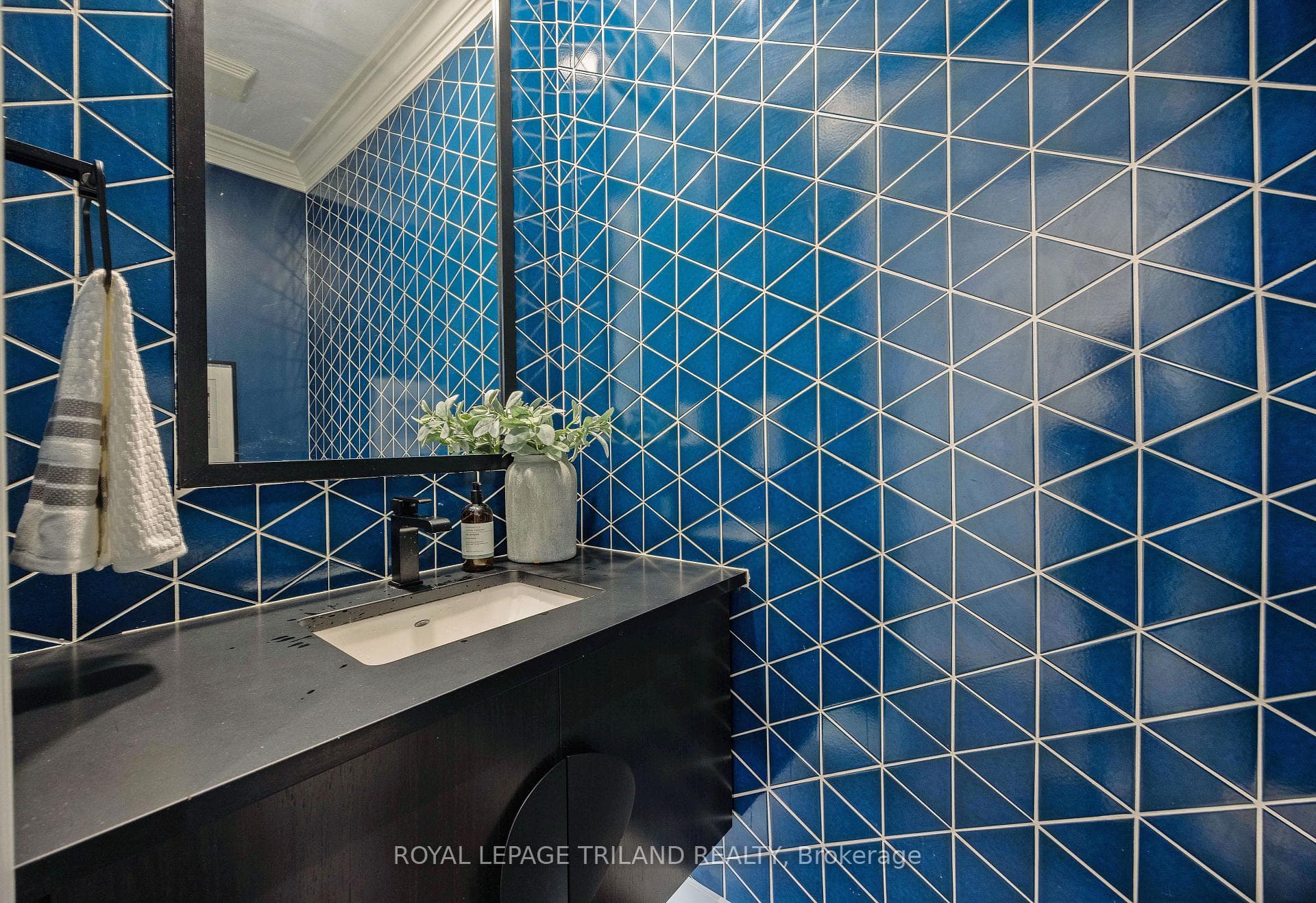 142 Fitzwilliam Boulevard photo 11
