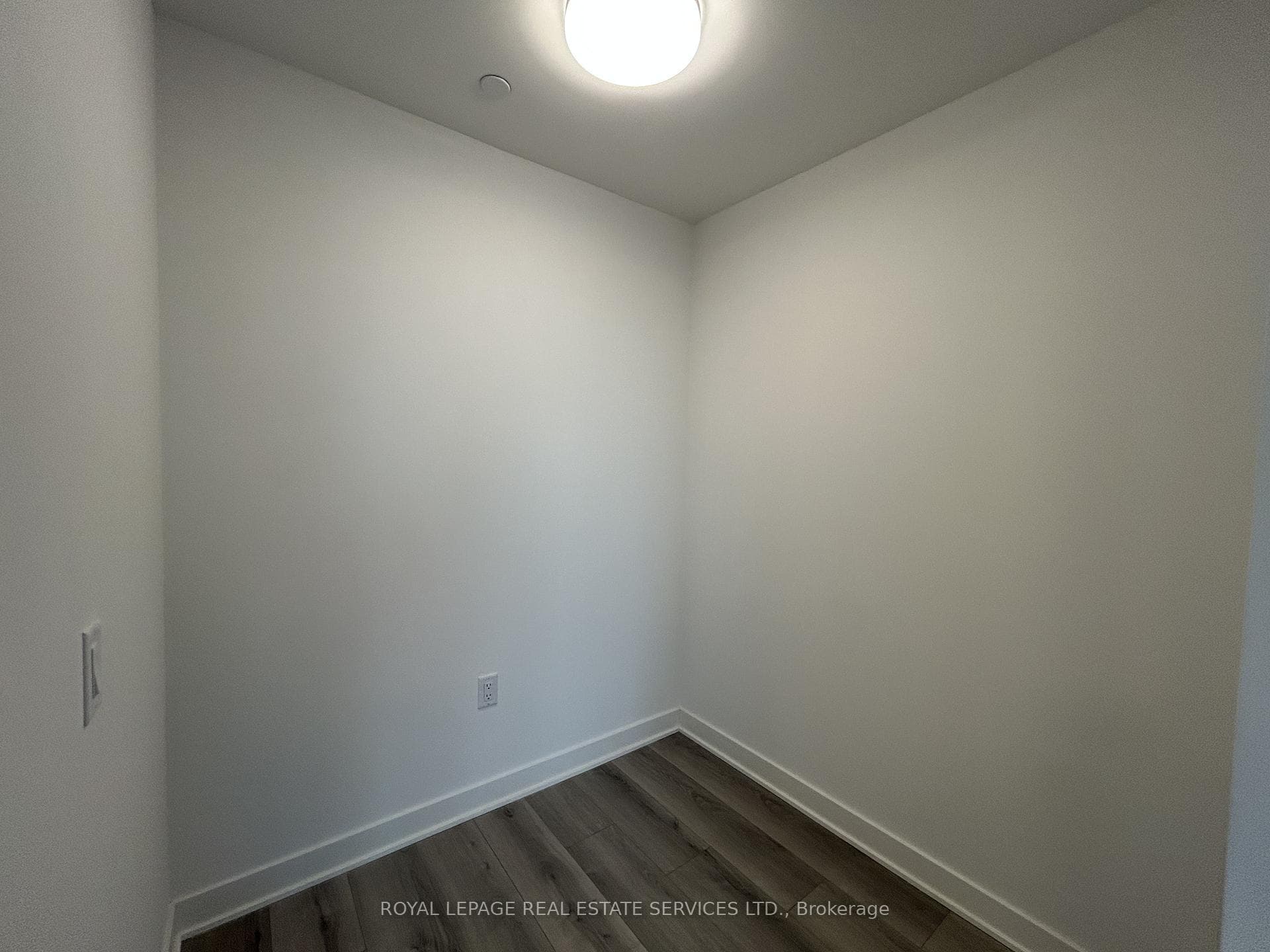 1185 Dupont Street Unit 1811 photo 26