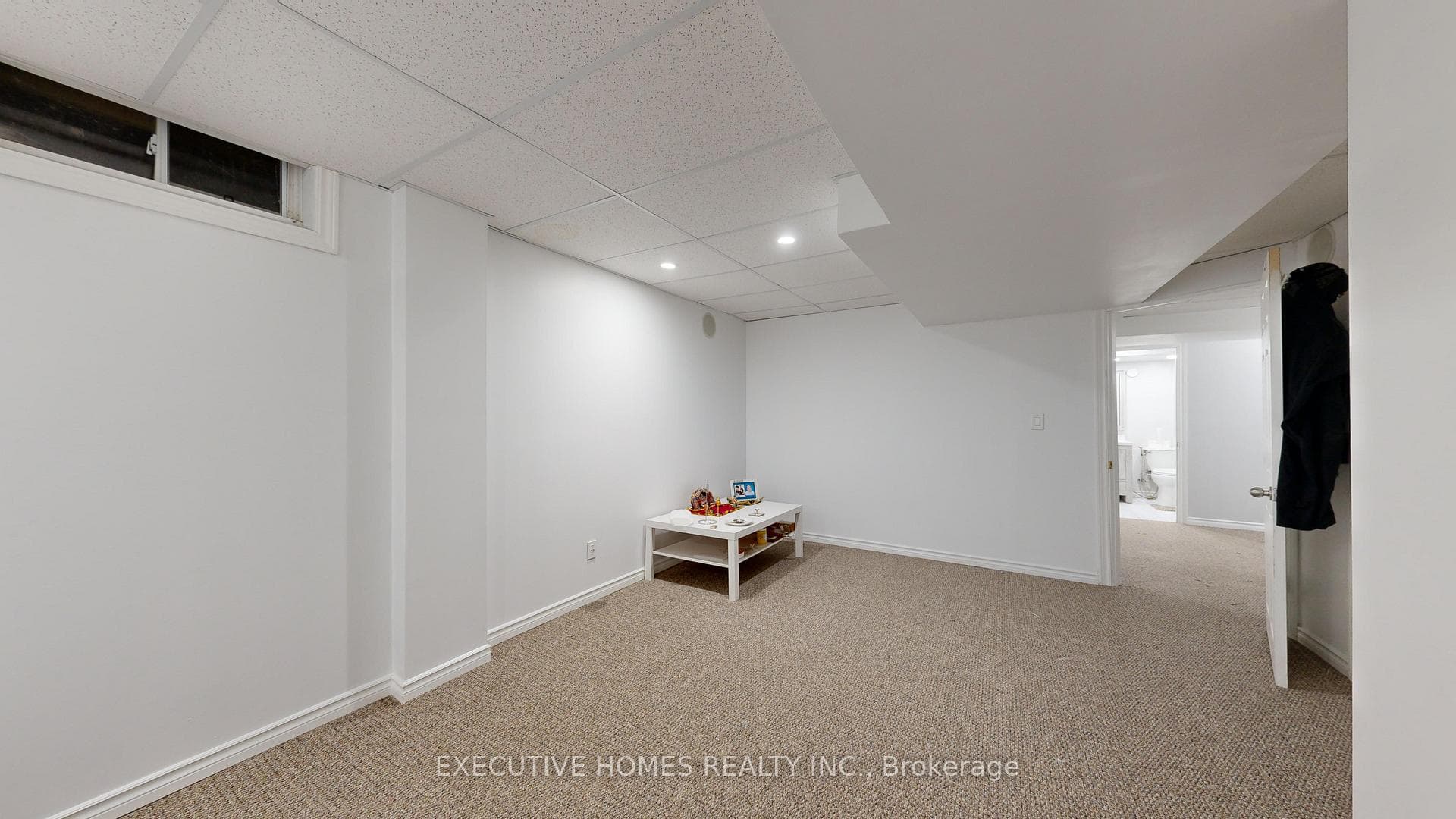2 Mathews Court photo 32