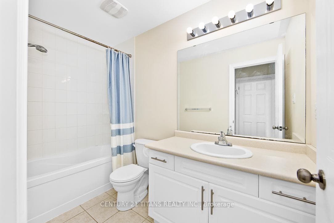 2 Joseph Street photo 17