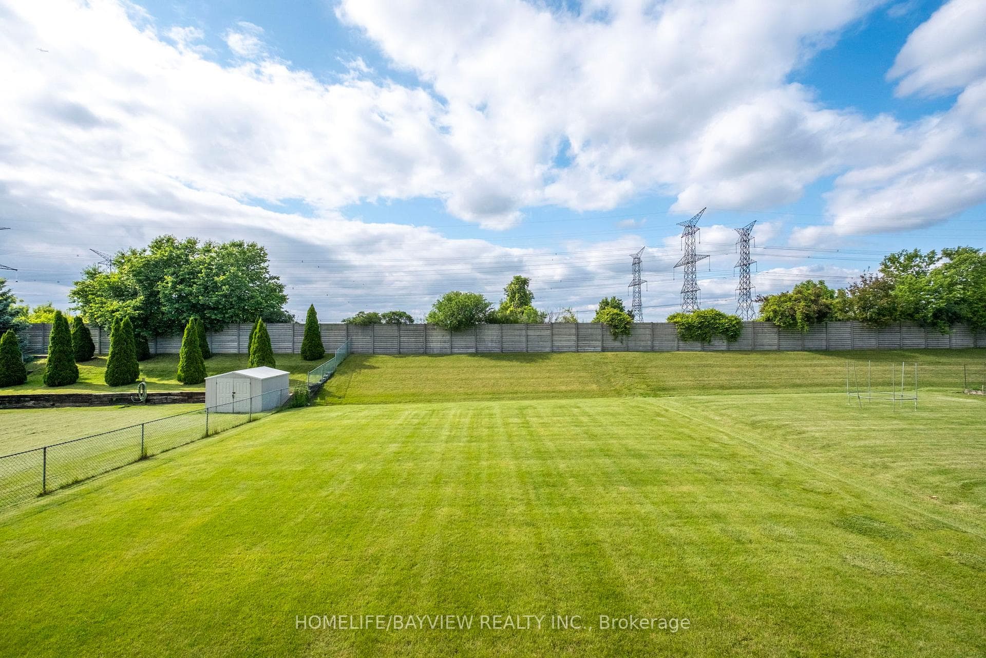 Enormous Backyard awaits