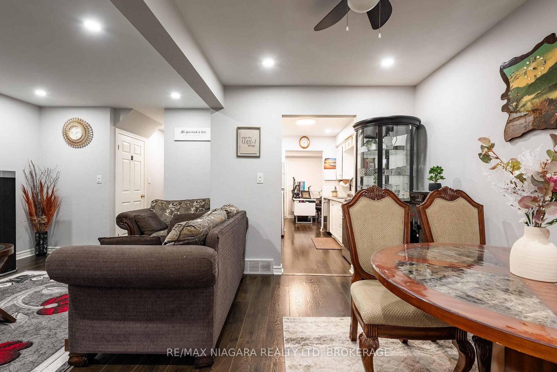 201 Windsor Street photo 11