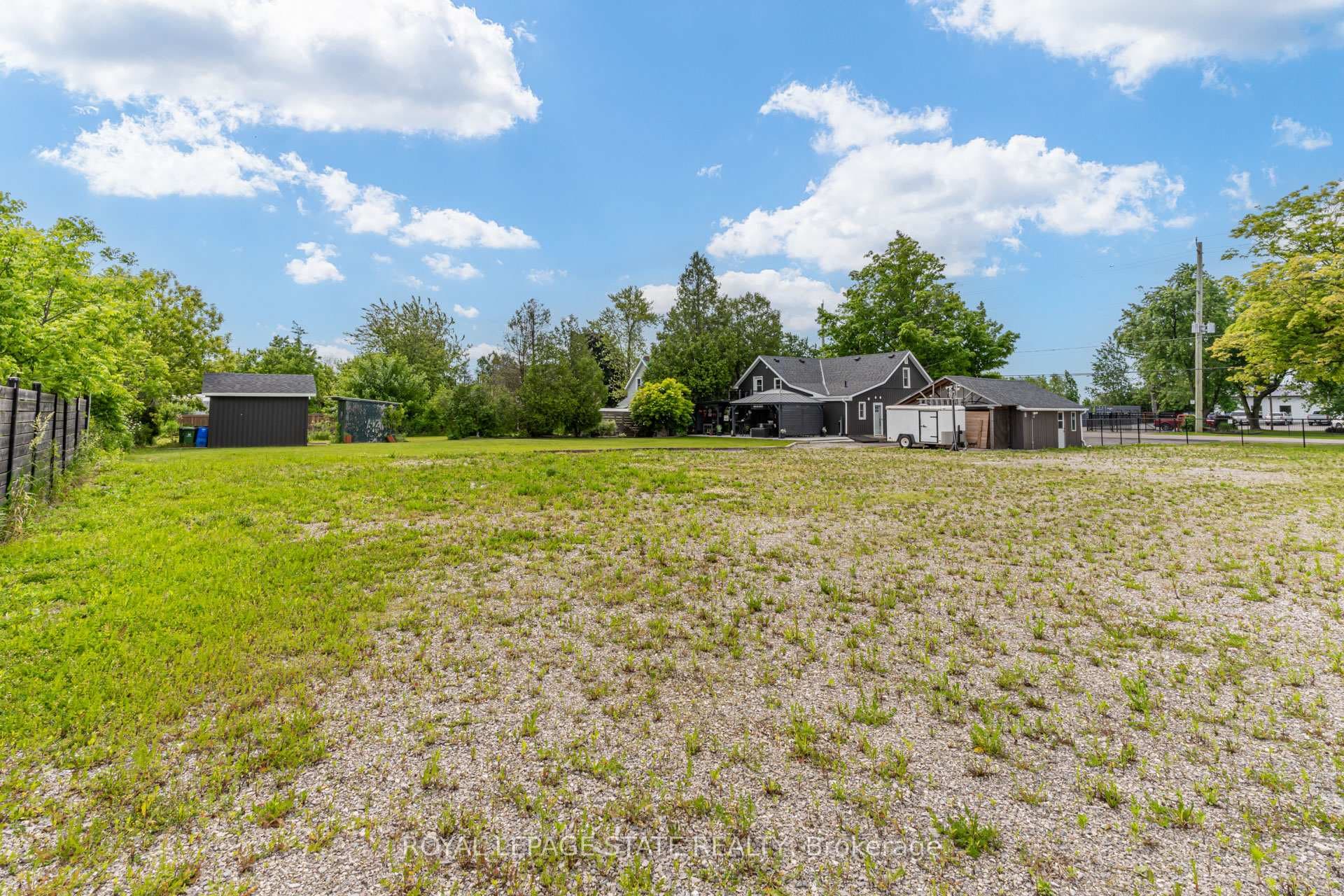 9056 Airport Road photo 43