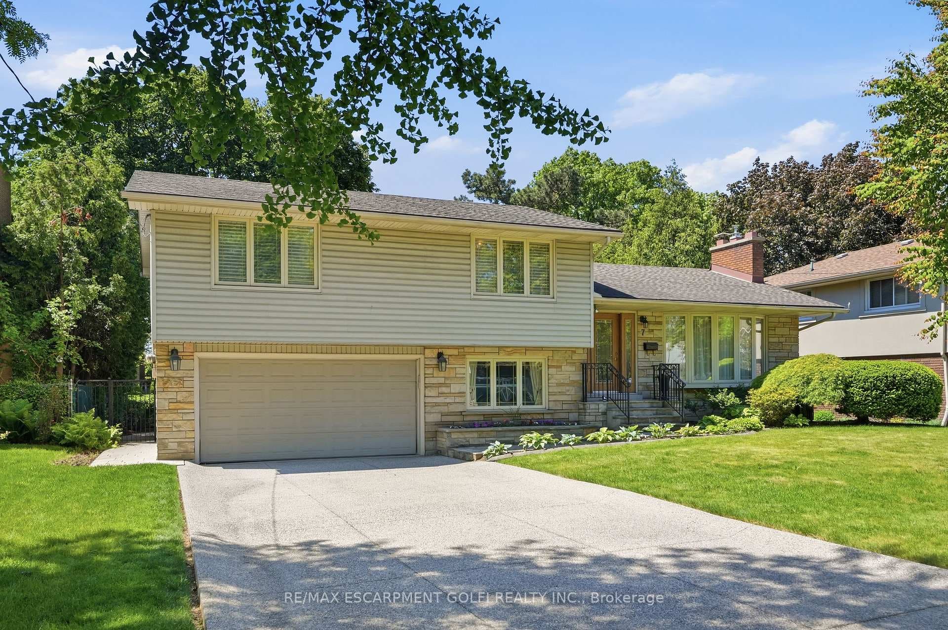 7 Braemar Place photo 2
