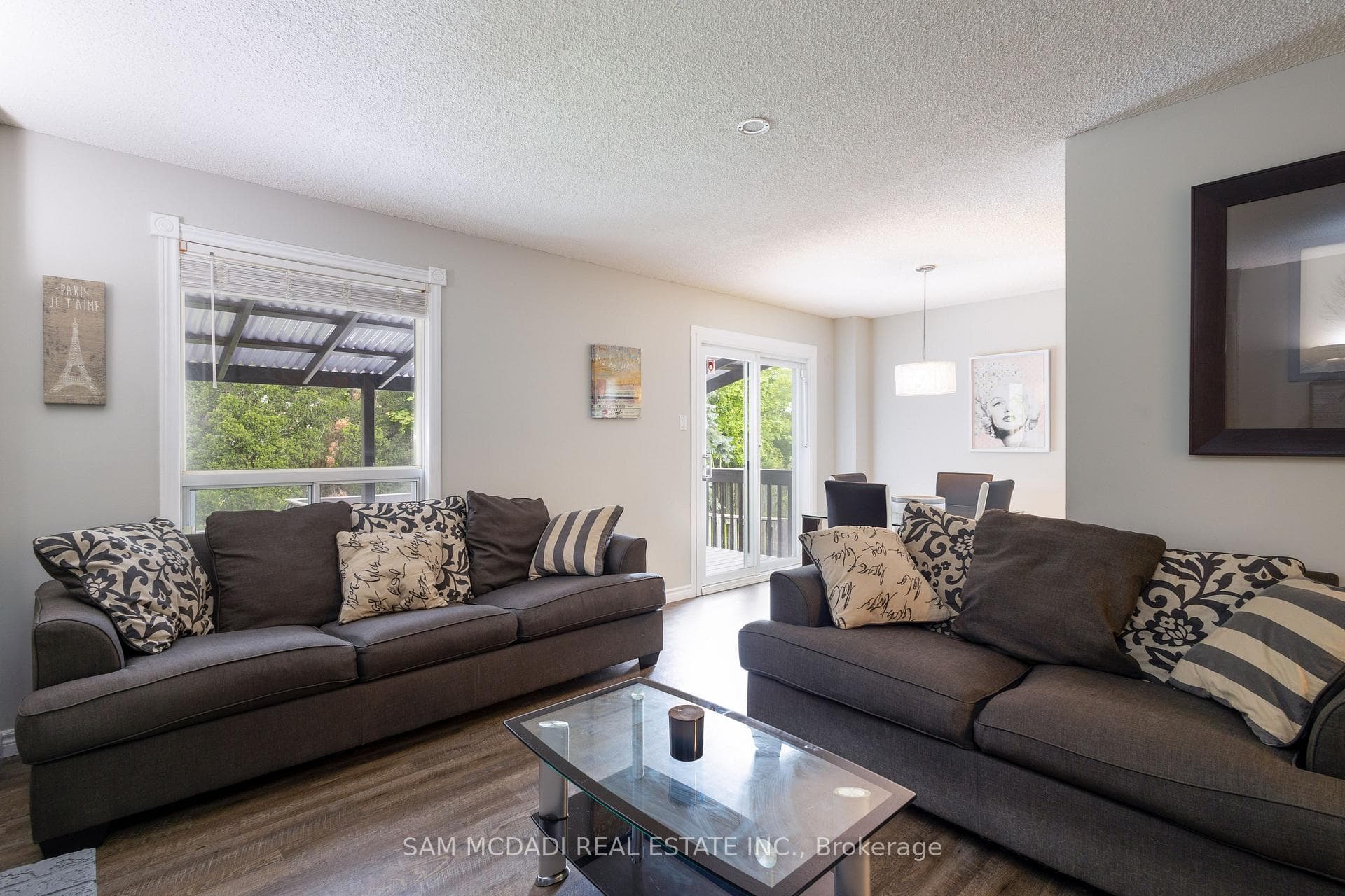32 Cassander Crescent photo 10