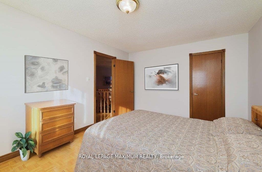 143 Zinnia Place photo 18