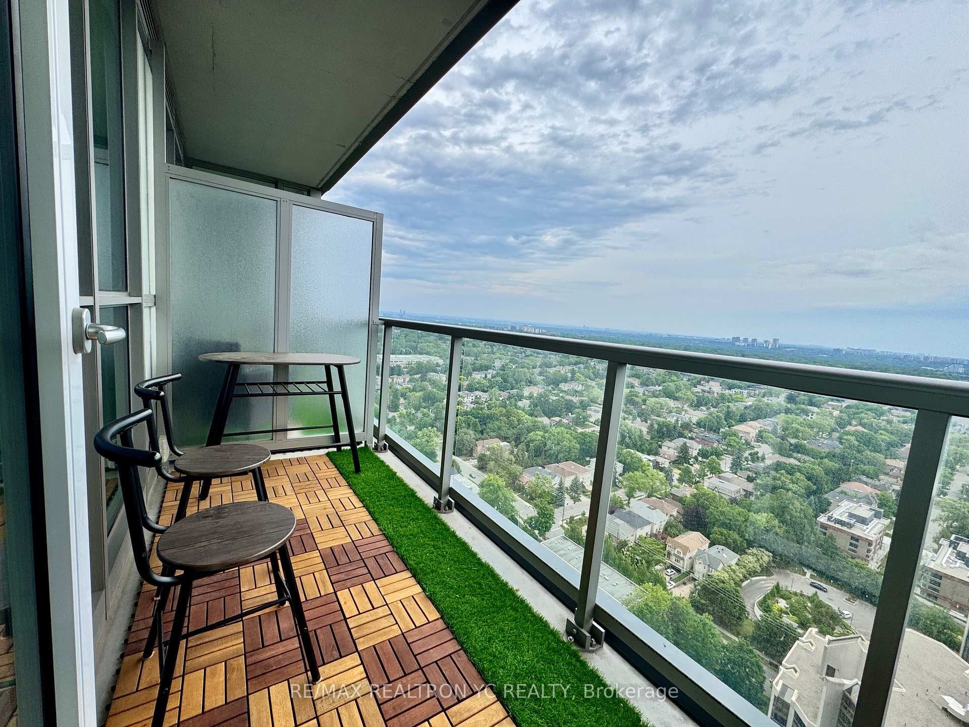 88 Sheppard Avenue Unit 3101 photo 13