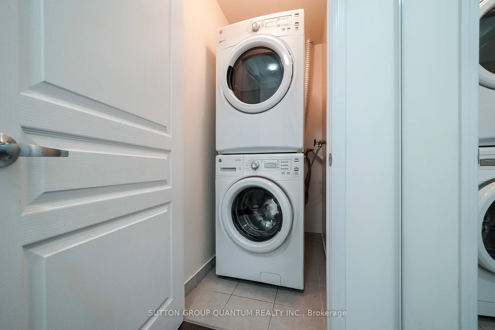 352 Front Street Unit 1412 photo 12