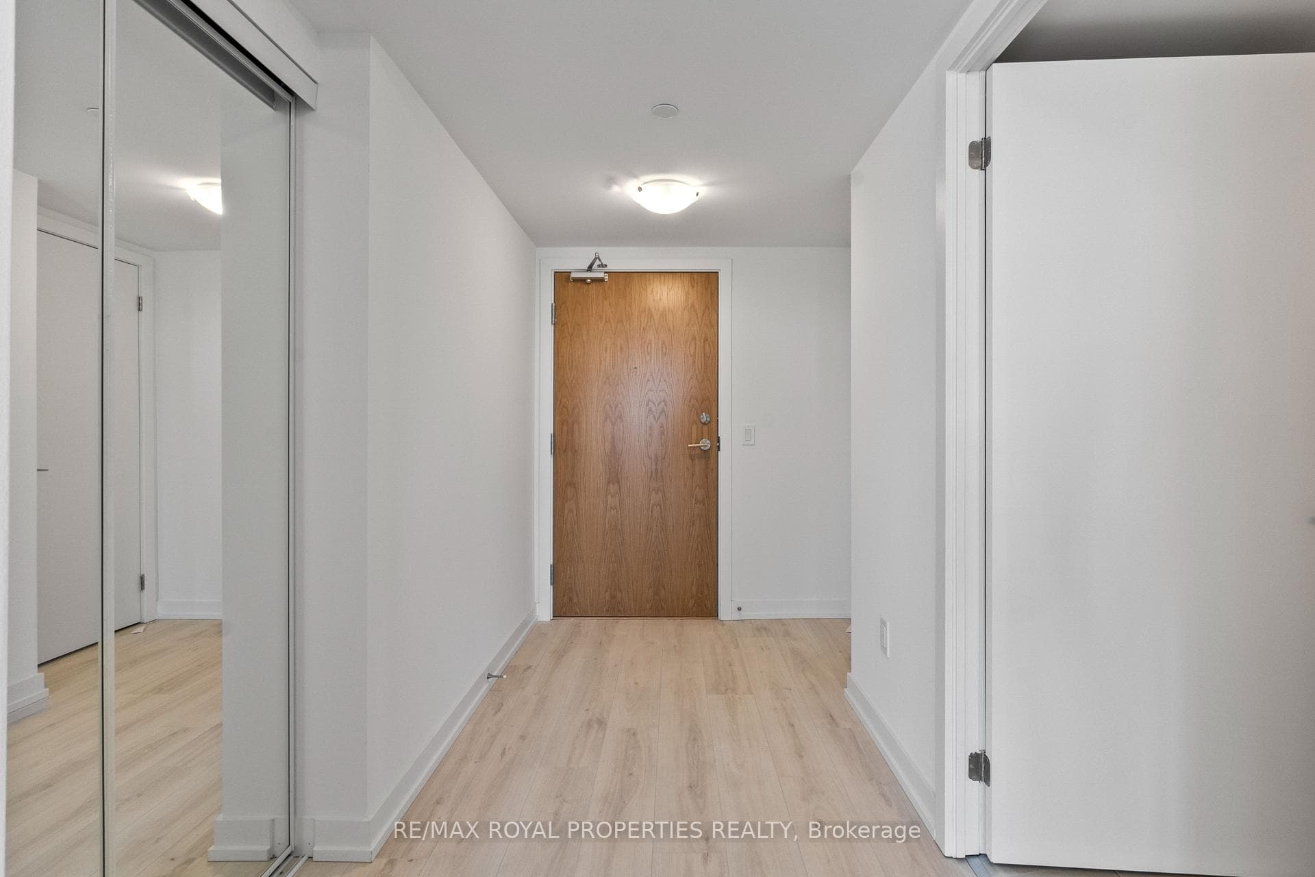 1435 Celebration Drive Unit 1611 photo 8