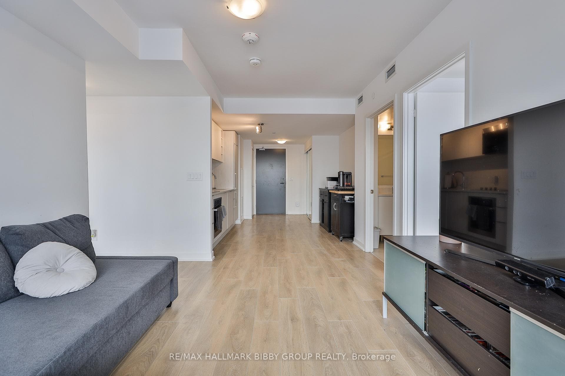 2033 Kennedy Road Unit 622 photo 5