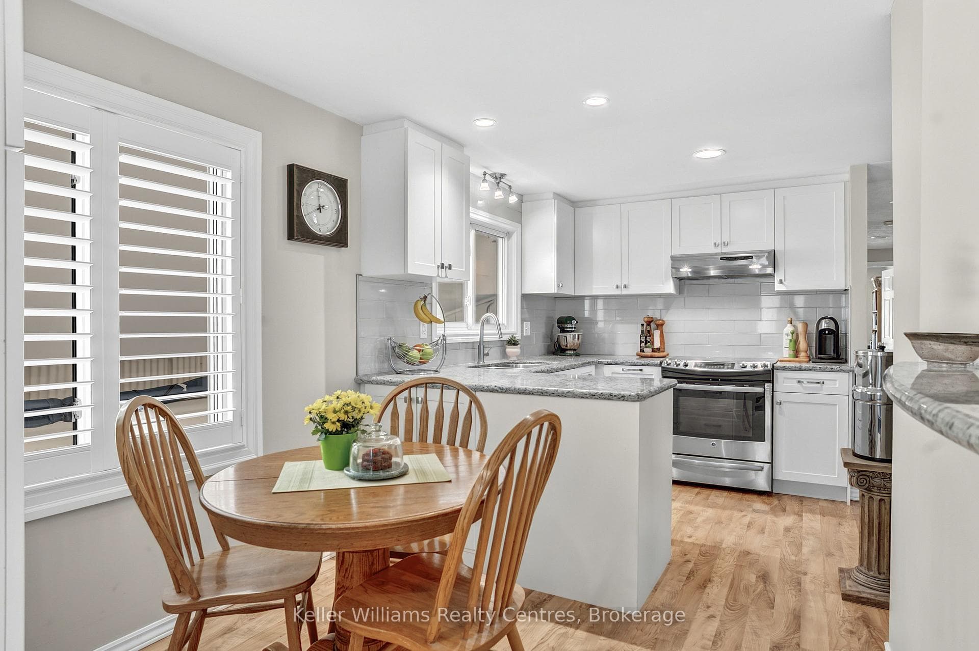 1568 5th Avenue photo 10