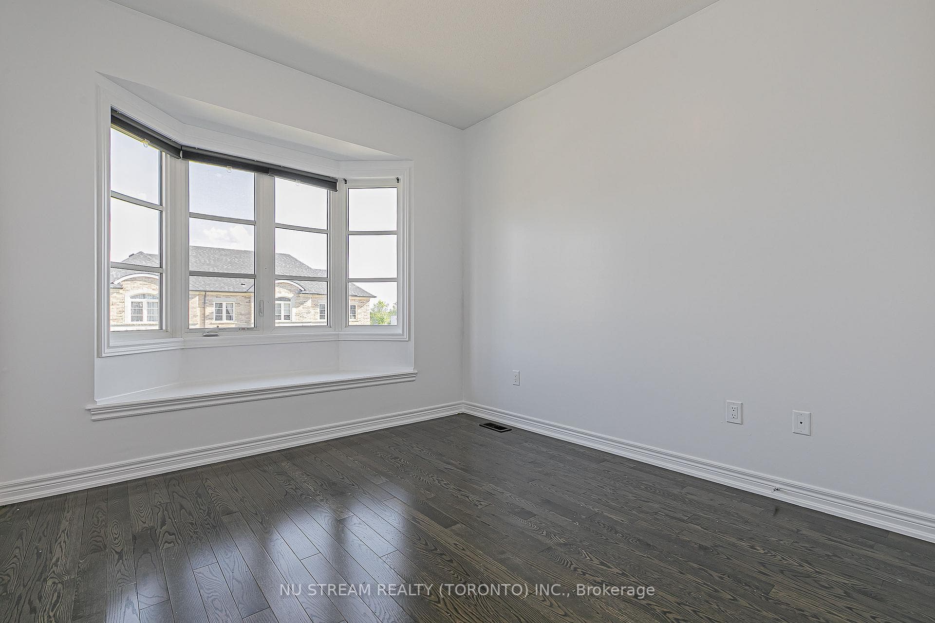 194 Paradelle Drive photo 37