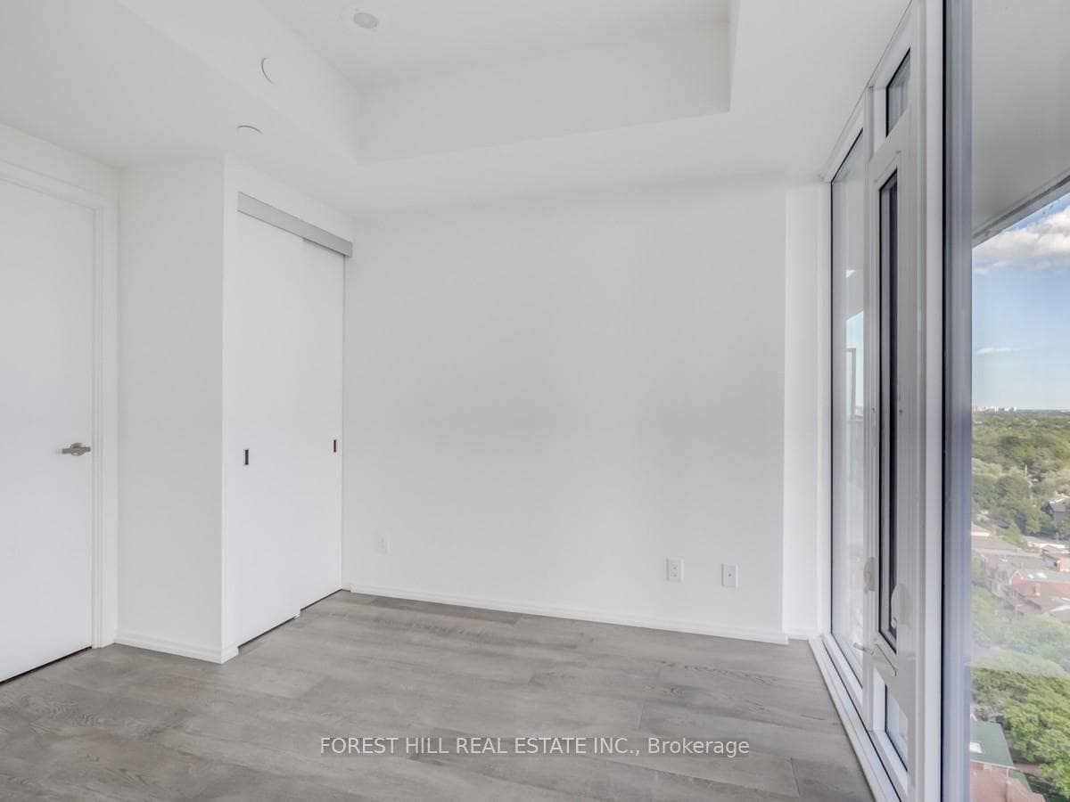 5 Soudan Avenue Unit 2114 photo 16