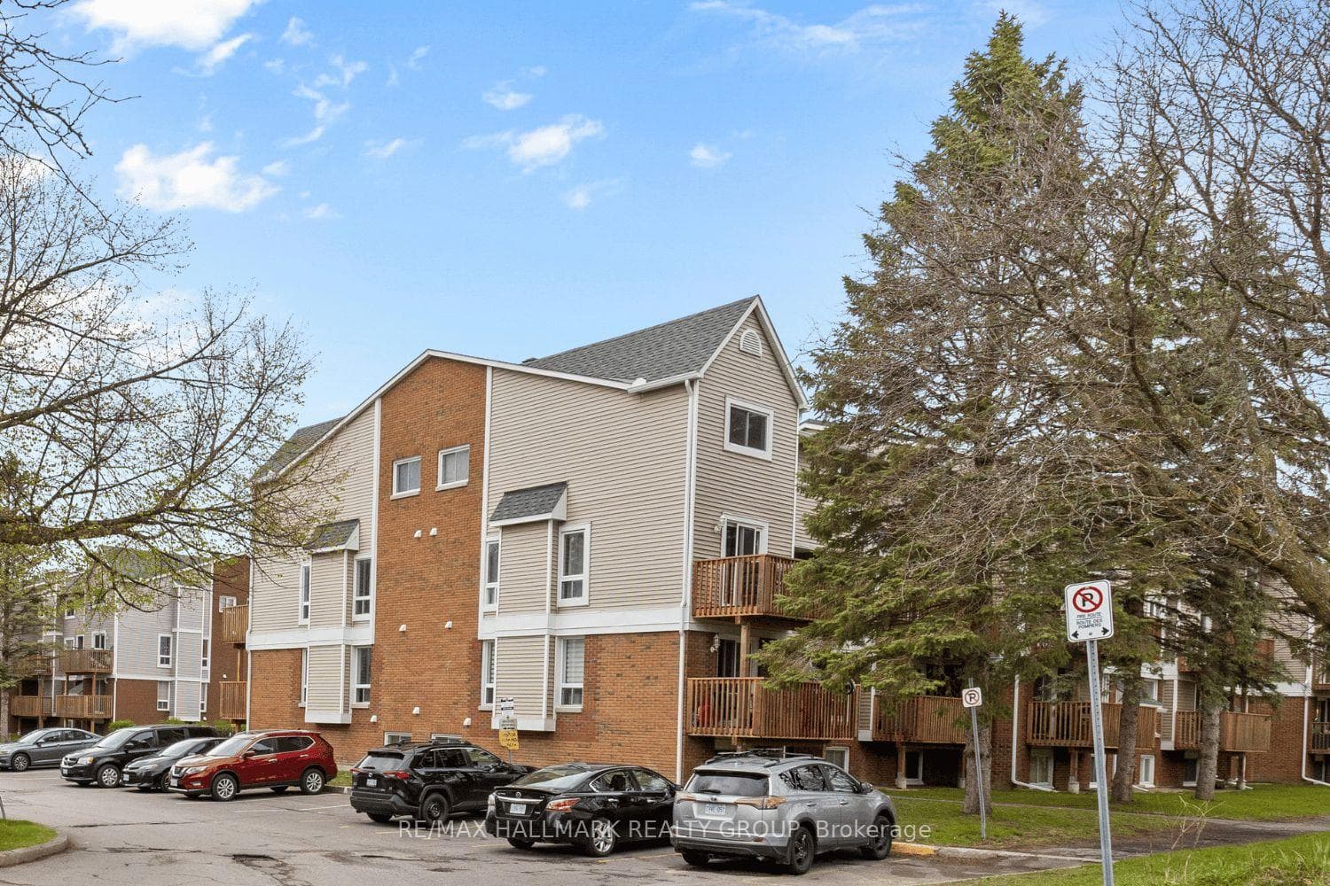 Parking Lots & Exterior