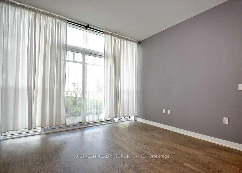 4699 Glen Erin Drive Unit 102 photo 5