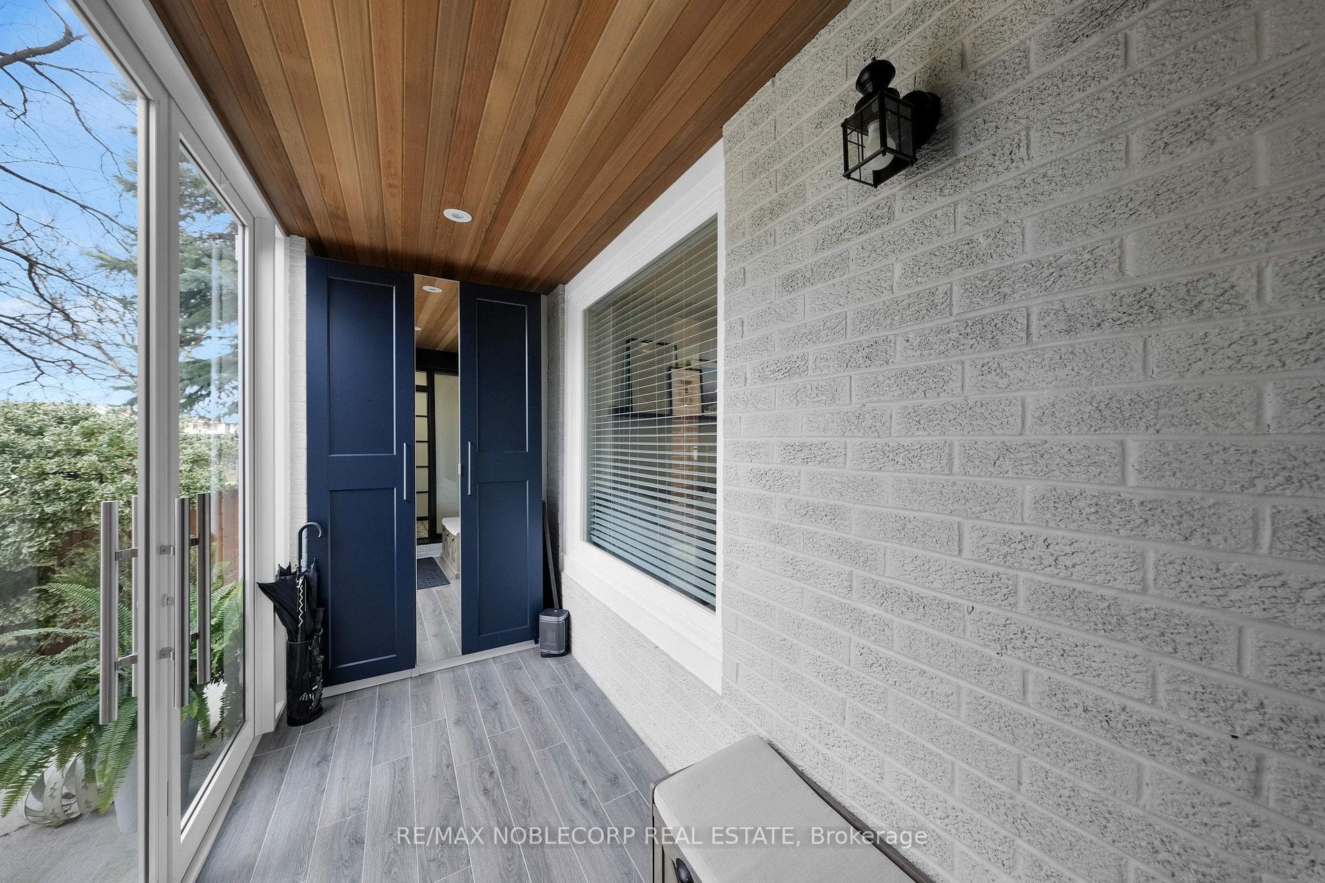 115 Aberdeen Avenue photo 6