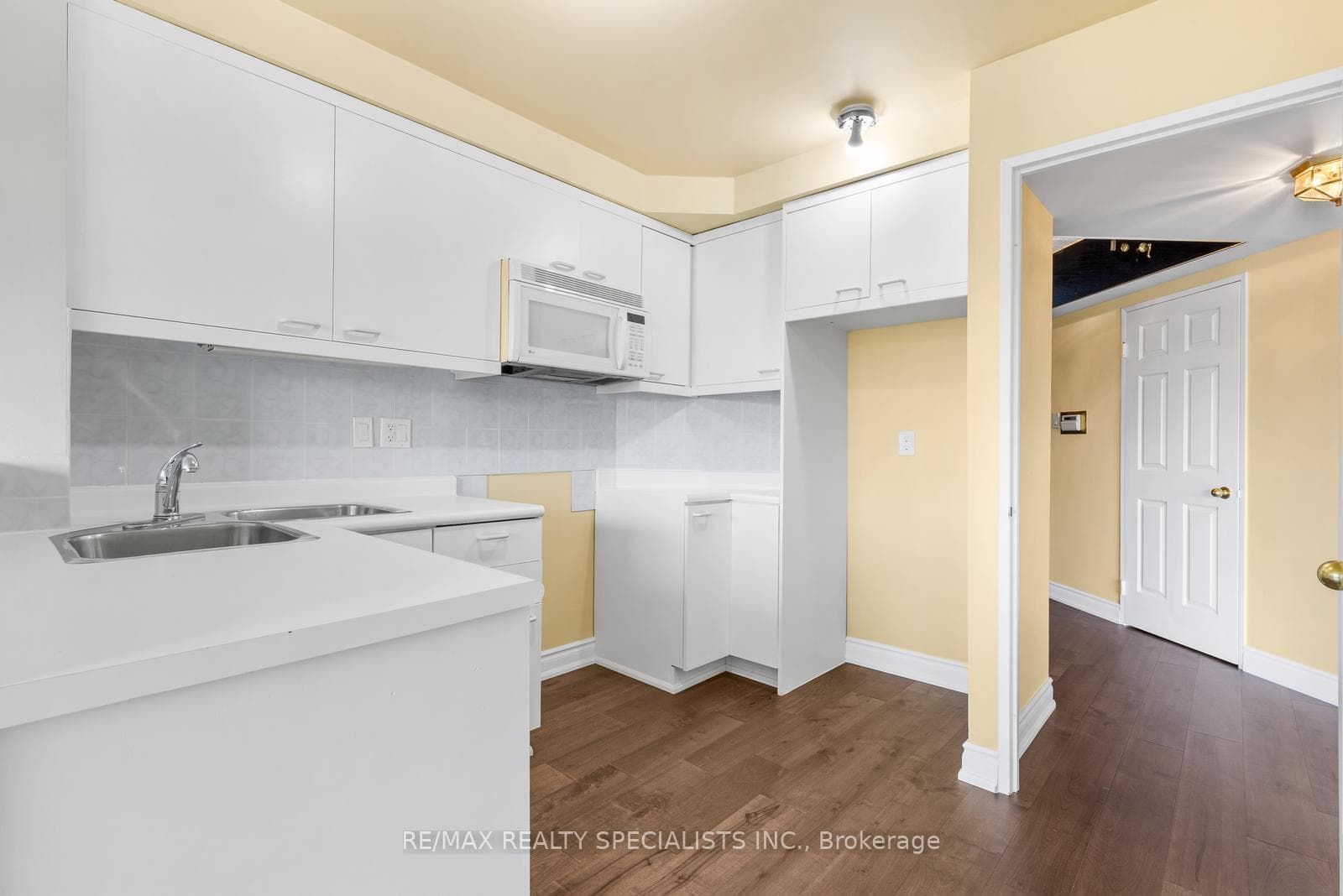 1700 The Collegeway N/A Unit 506 photo 16