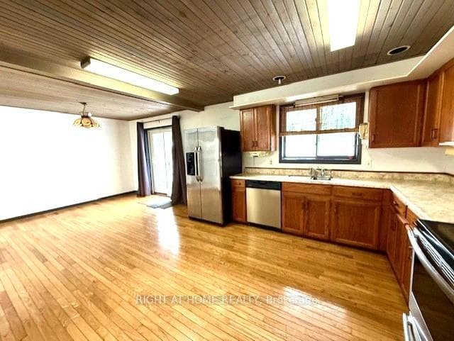 37 Pettet Drive photo 15